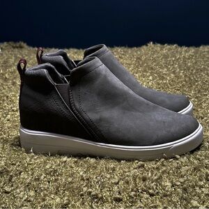 Grey Ryka Vera Women’s Sneaker